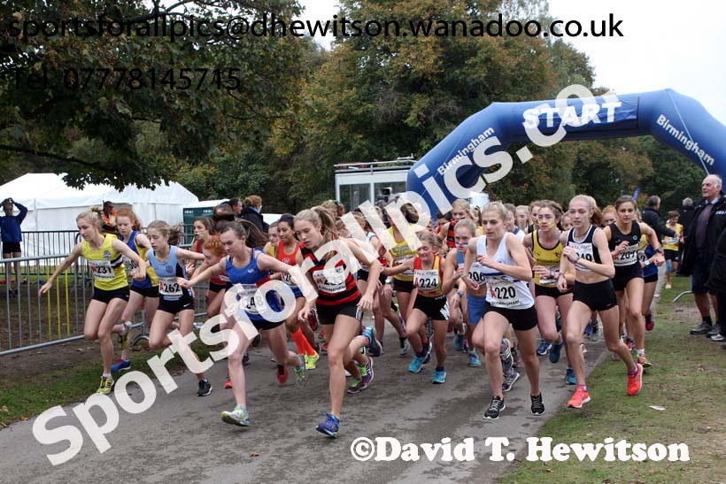 Womens under-17s ERRA Road Relays, Sutton Coldifield, Birmingham. Photo: David T. Hewitson/Sports for All Pics